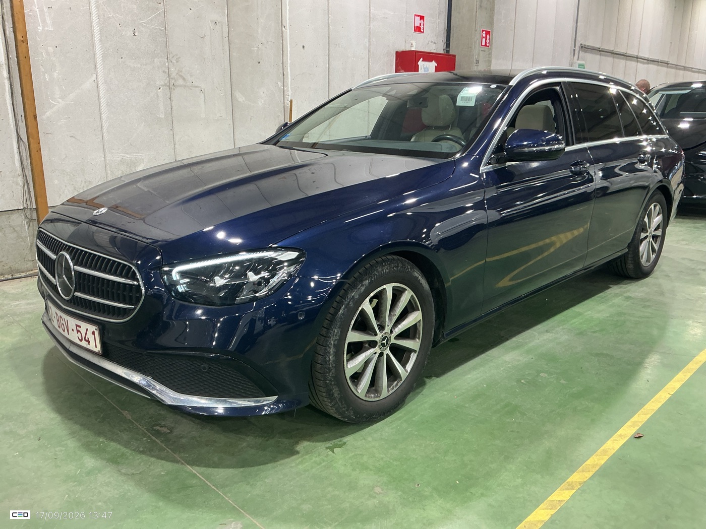 Mercedes-Benz E Break 200d Business Solution - Diesel - Automatic - 160 hp - 84.458 km