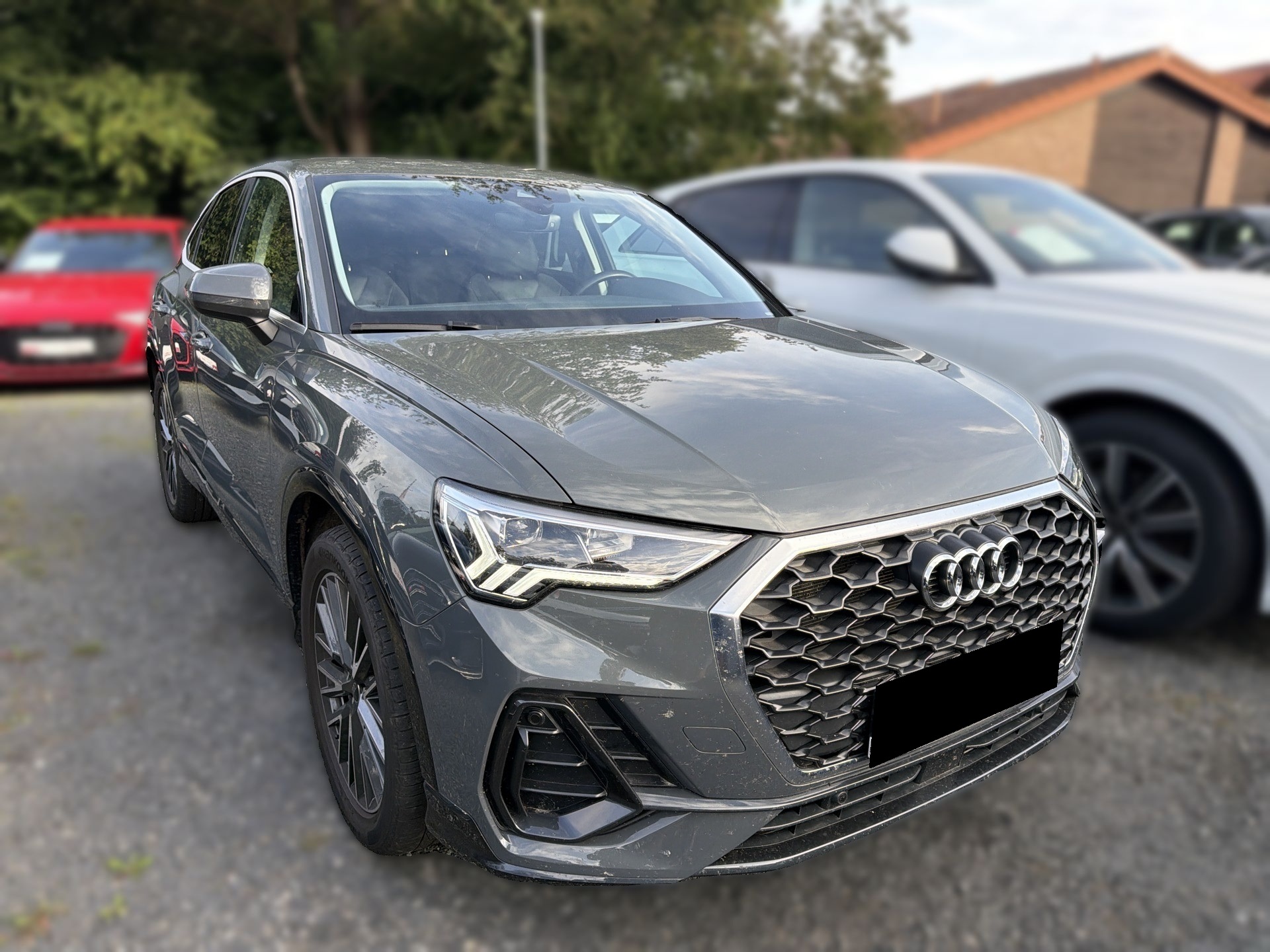 Audi Q3 Sportback 45 TFSIe - Hybrid - Automatic - 150 hp - 45.037 km