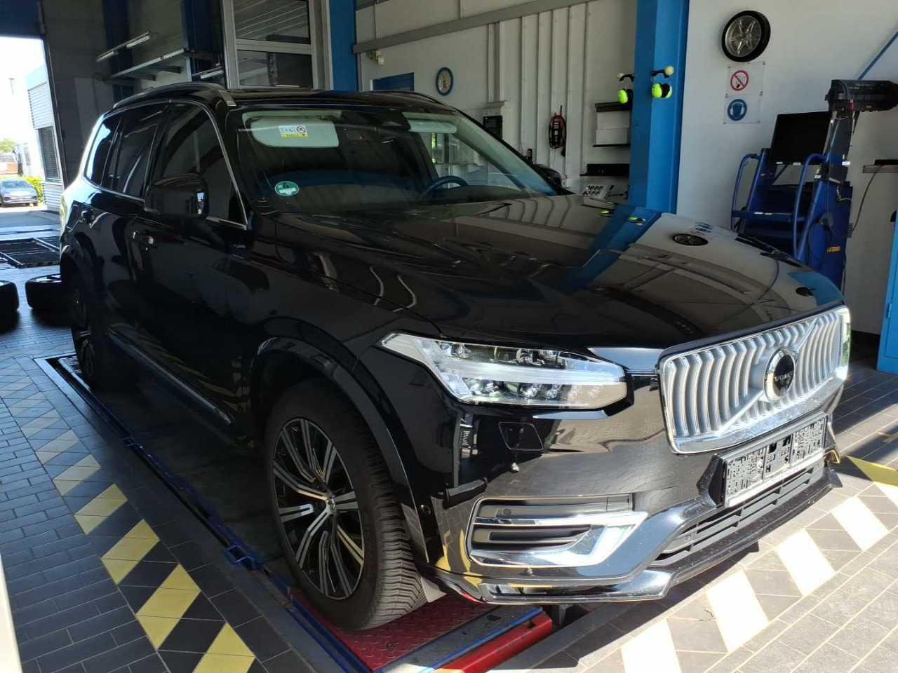 Volvo XC90 B5 Plus Bright - AWD - Diesel - Automatic - 235 hp - 54.124 km