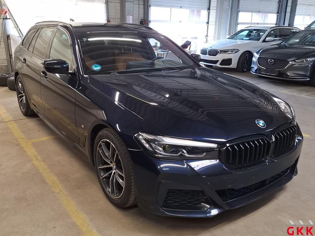 BMW 5 Series Touring 520d - Diesel - Automatic - 190 hp - 117.123 km