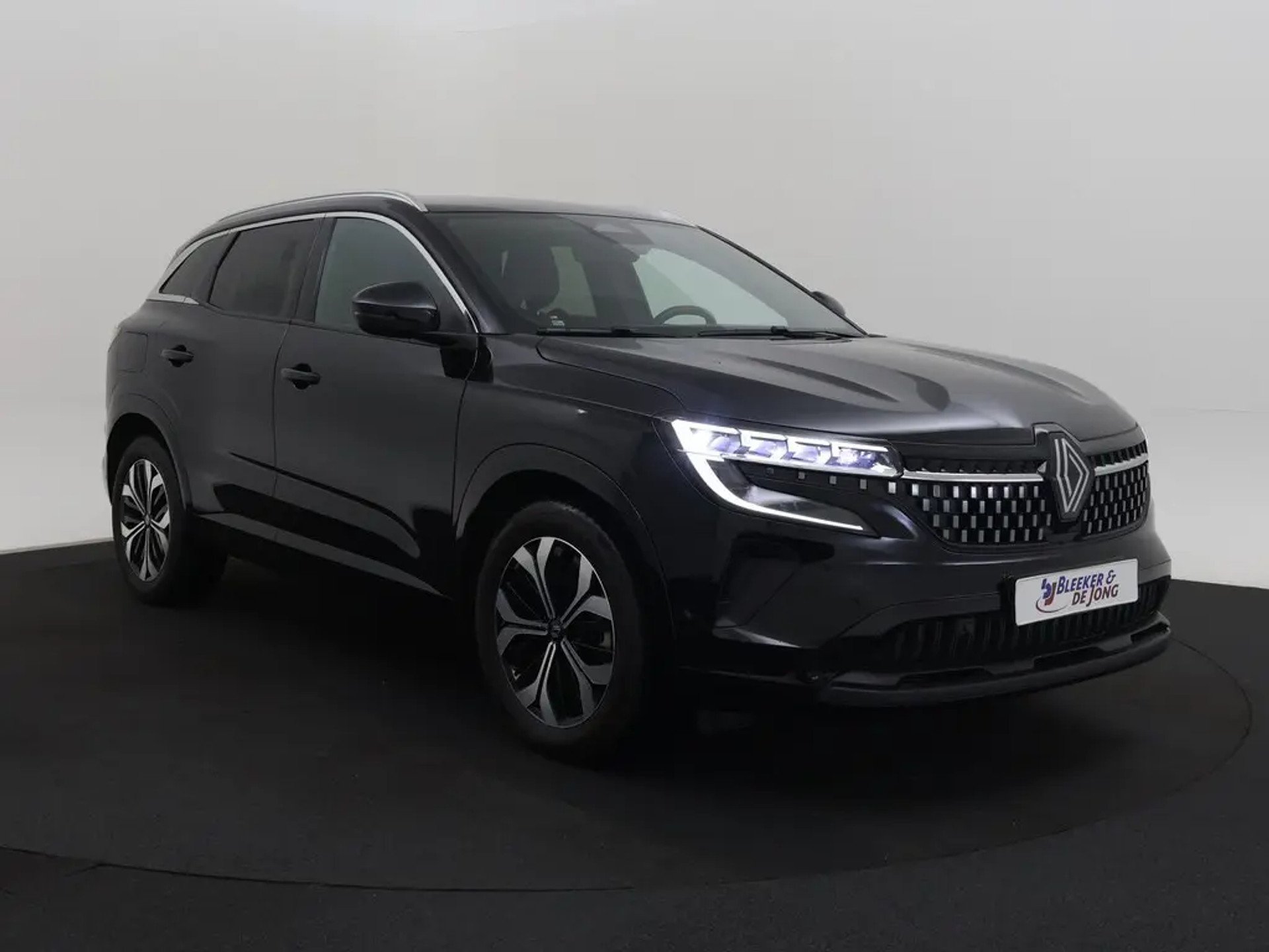 Renault Austral 1.2 Techno - Hybrid - Automatic - 200 hp - 72.560 km