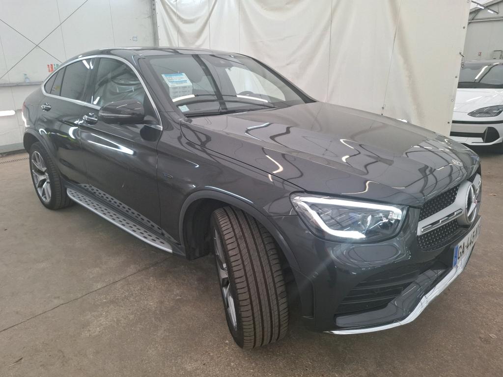 Mercedes-Benz GLC Coupé 300e AMG Line