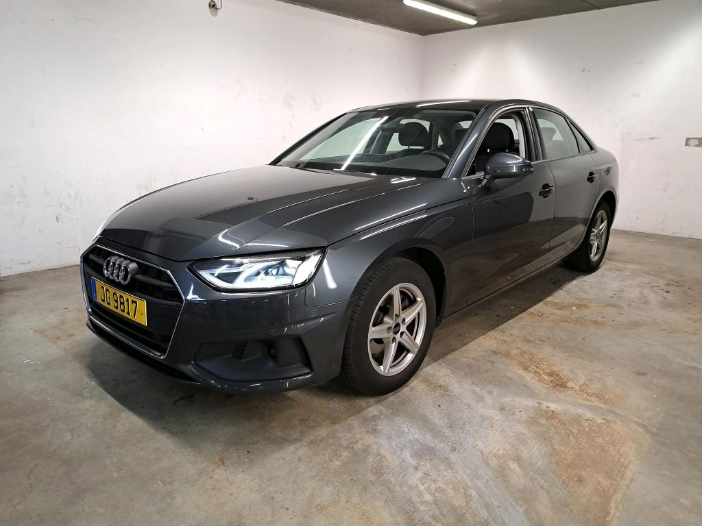 Audi A4 35 TDI Attraction