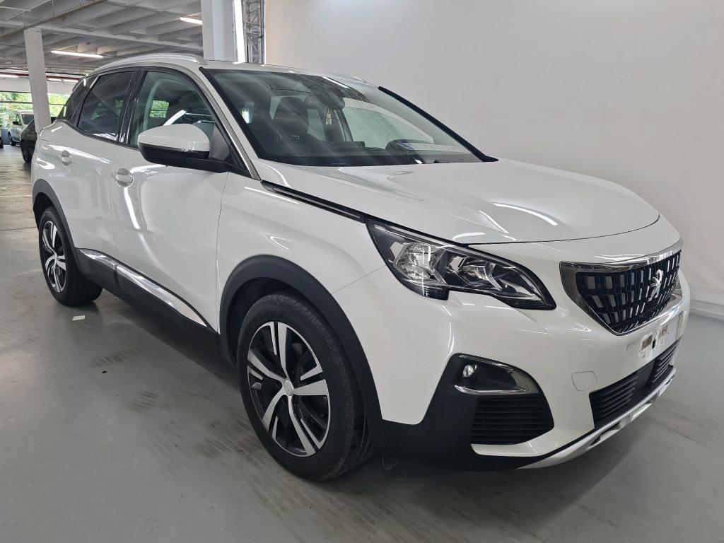 Peugeot 3008 1.2i Allure