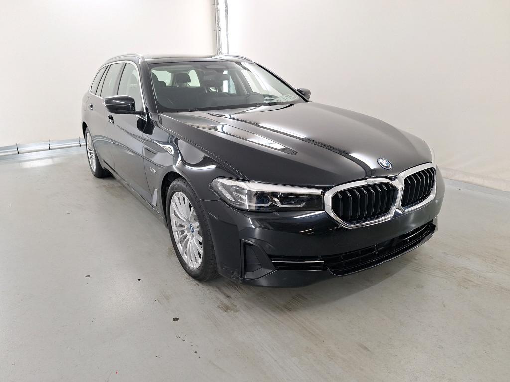 BMW 5 Series Touring 520e