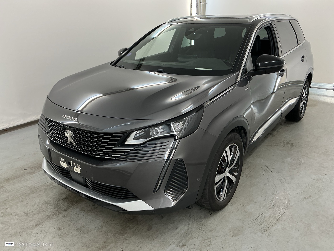 Peugeot 5008 1.2i GT