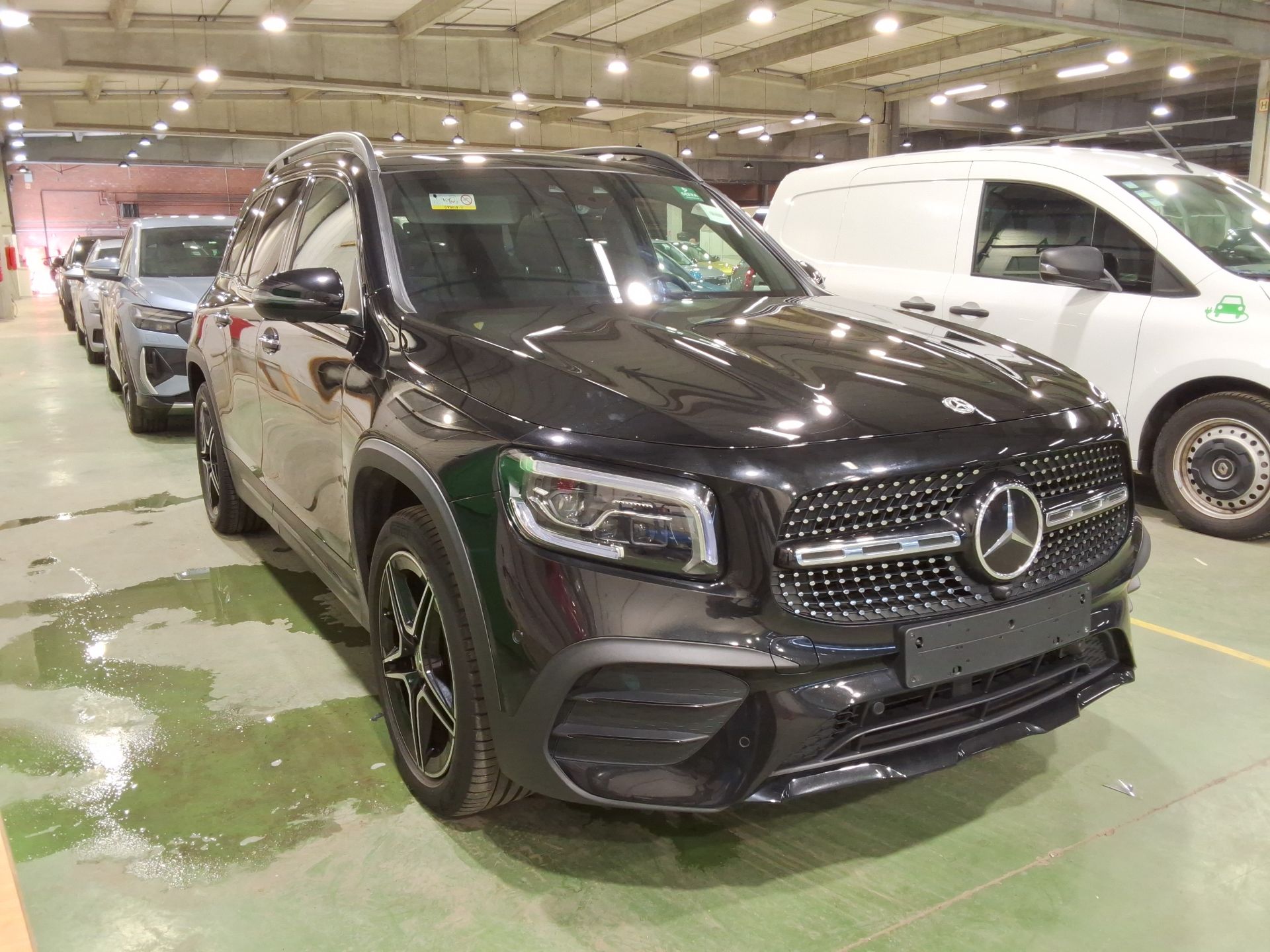 Mercedes-Benz GLB 200 AMG Line