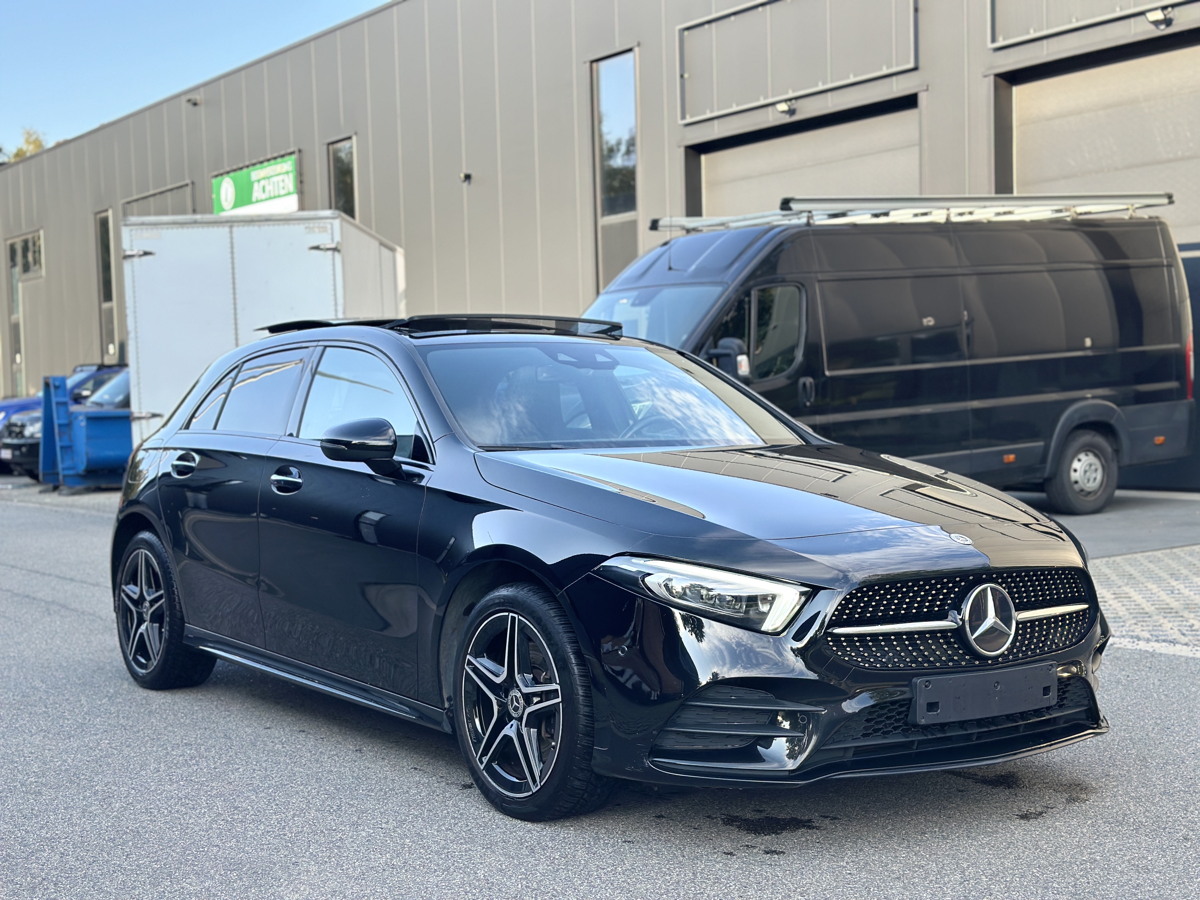 Mercedes-Benz A 250e AMG Line