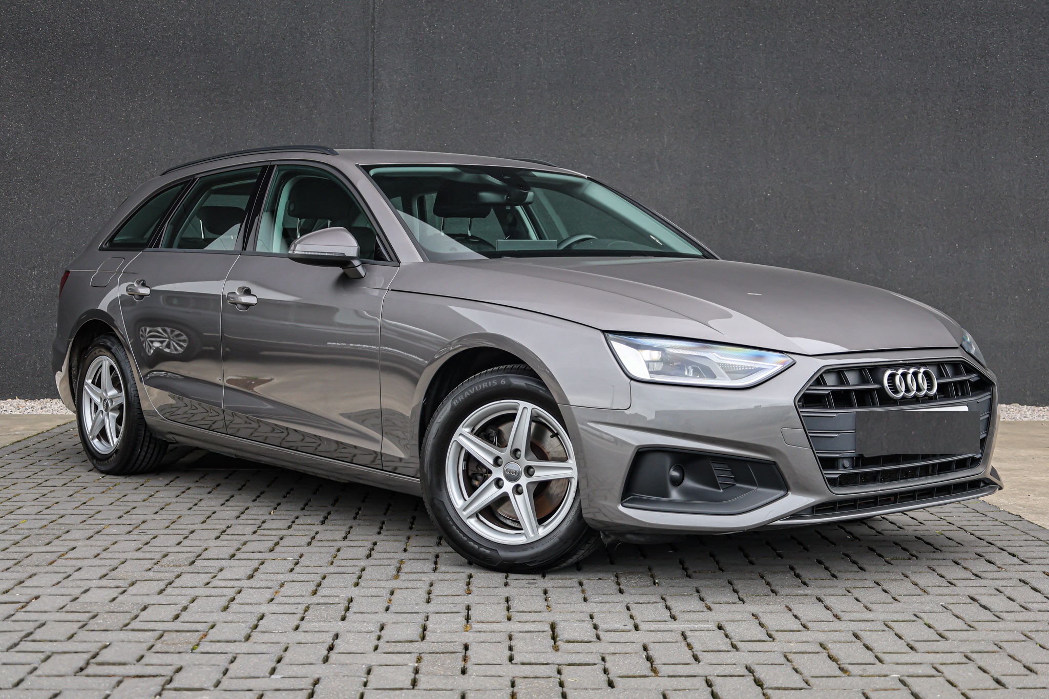 Audi A4 Avant 30 TDI Business