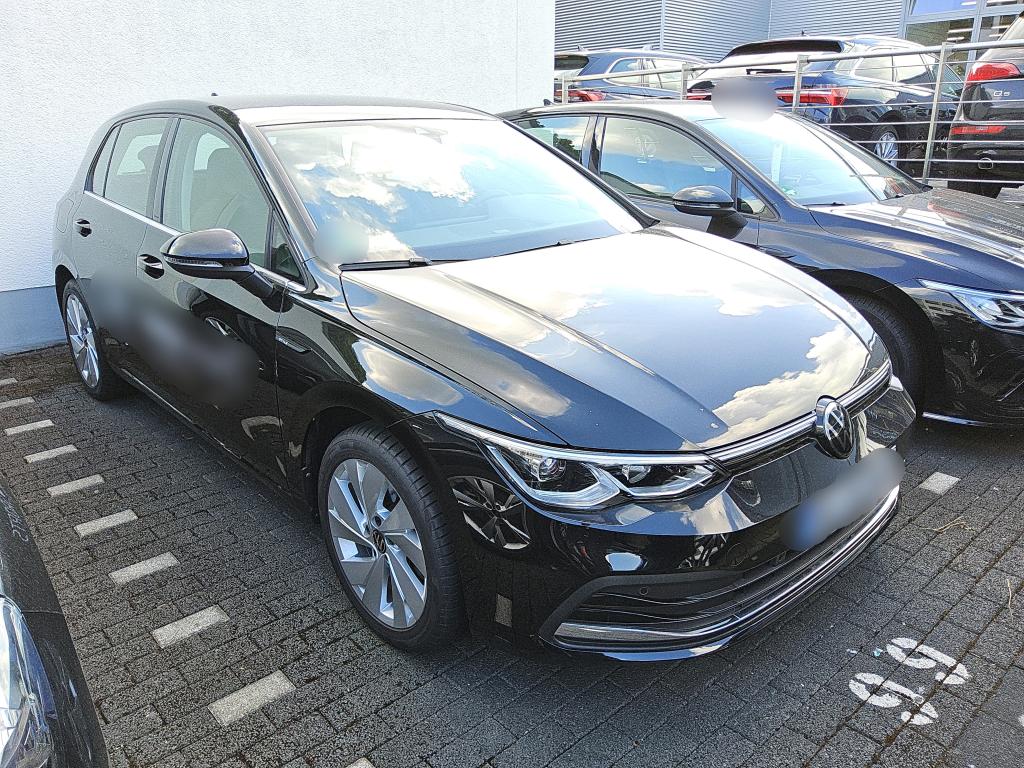 Volkswagen Golf 1.5 eTSI Style