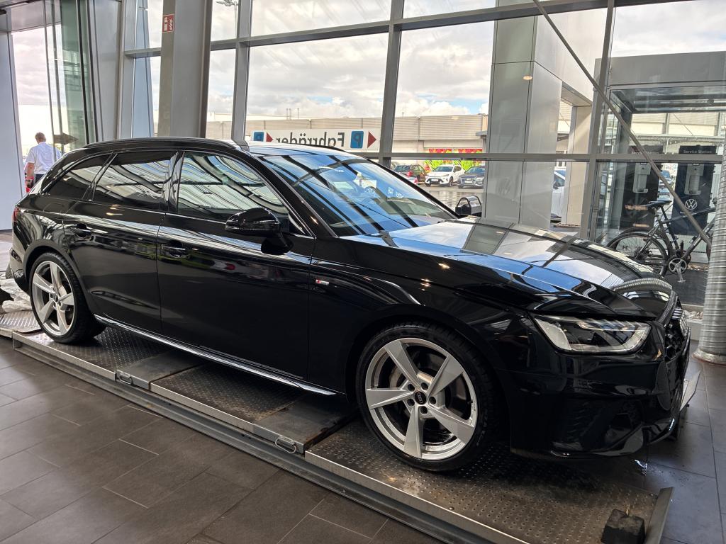 Audi A4 Avant 50 TDI S Line