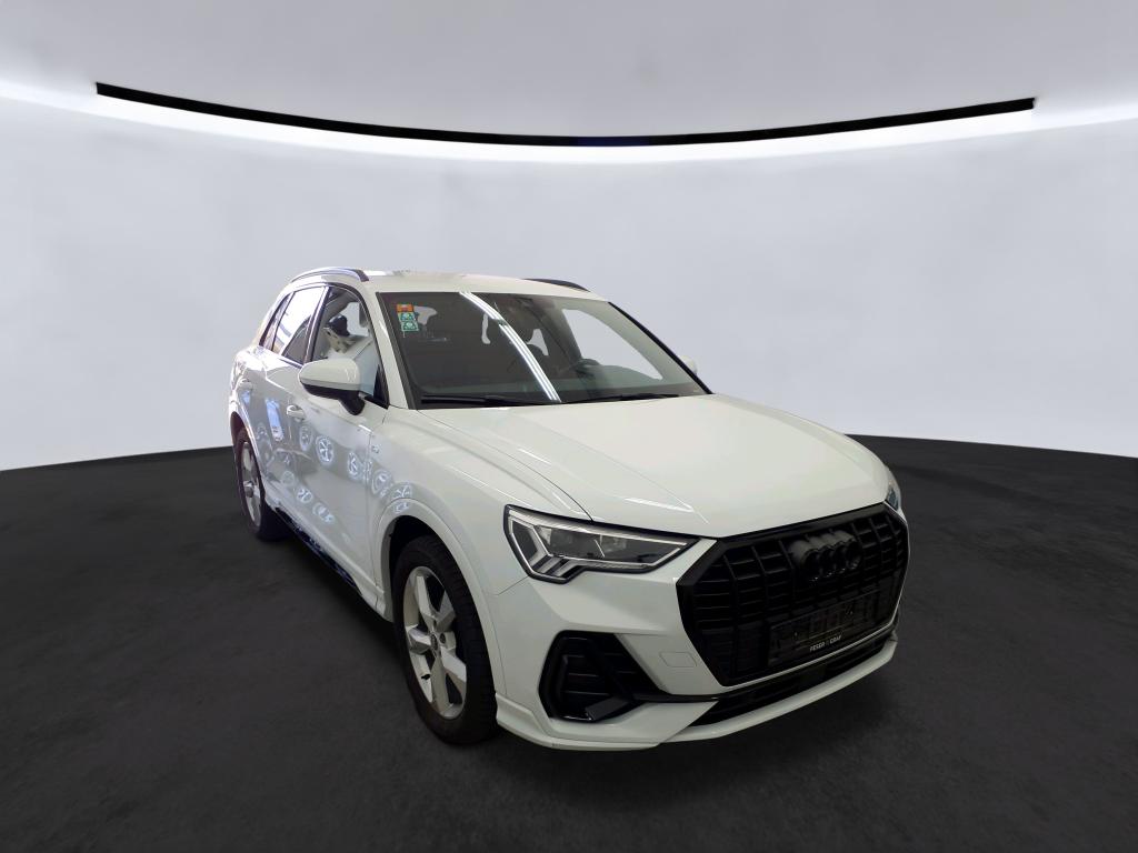 Audi Q3 35 TDI S Line