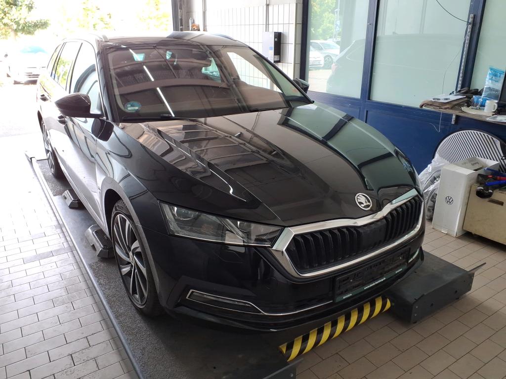 Skoda Octavia Combi 1.5 TSI Selection