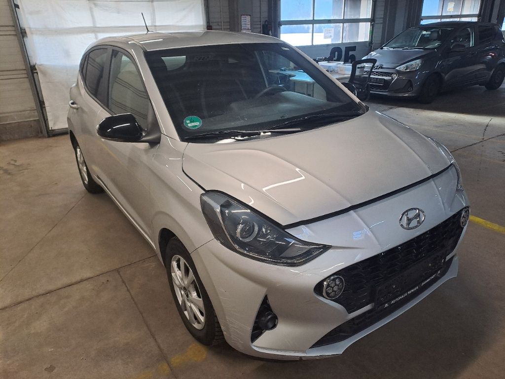 Hyundai i10 Connect