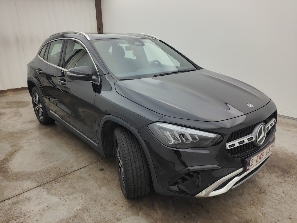 Mercedes-Benz GLA 250e Luxury