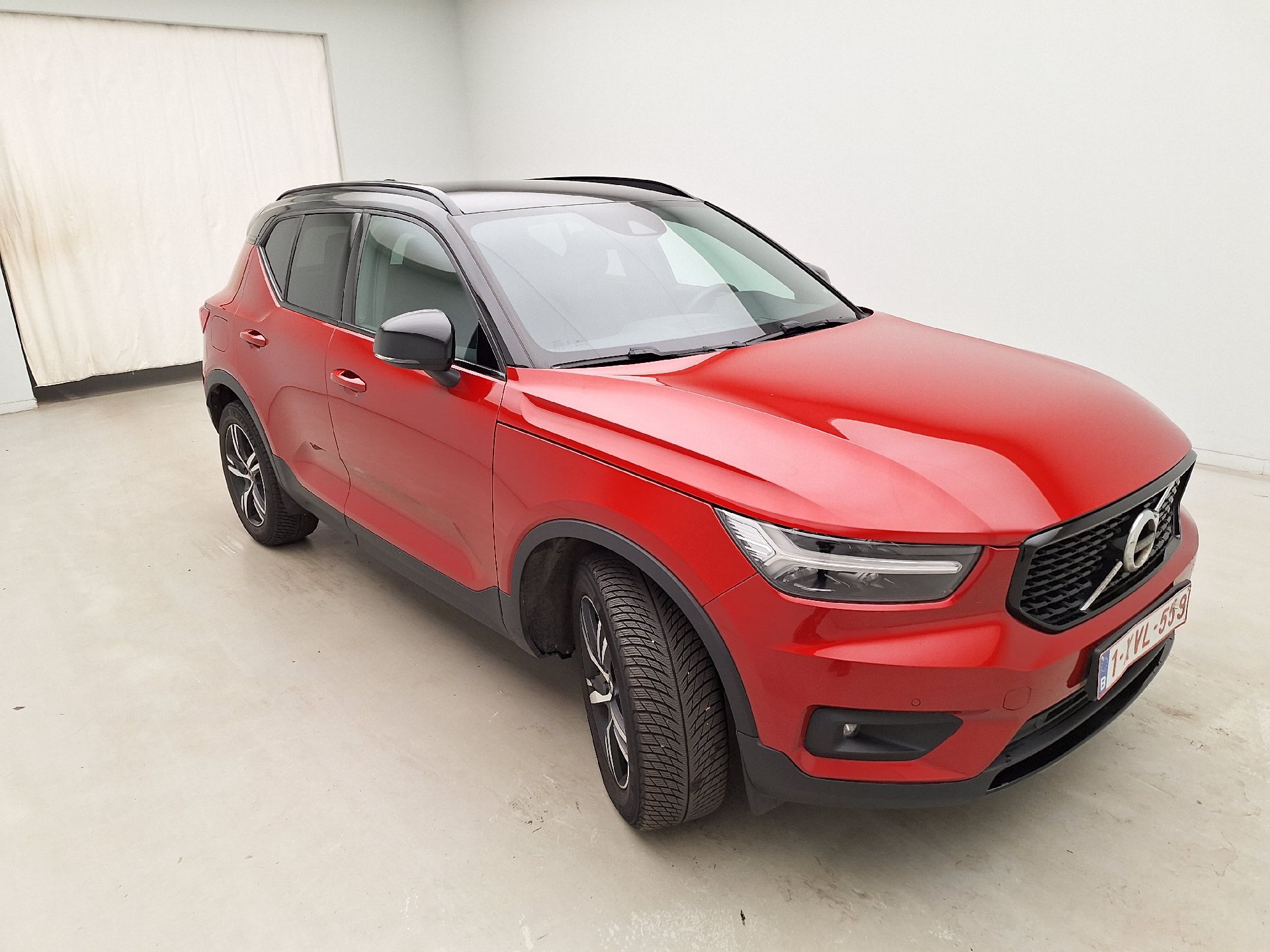 Volvo XC40 2.0 T4 R-Design