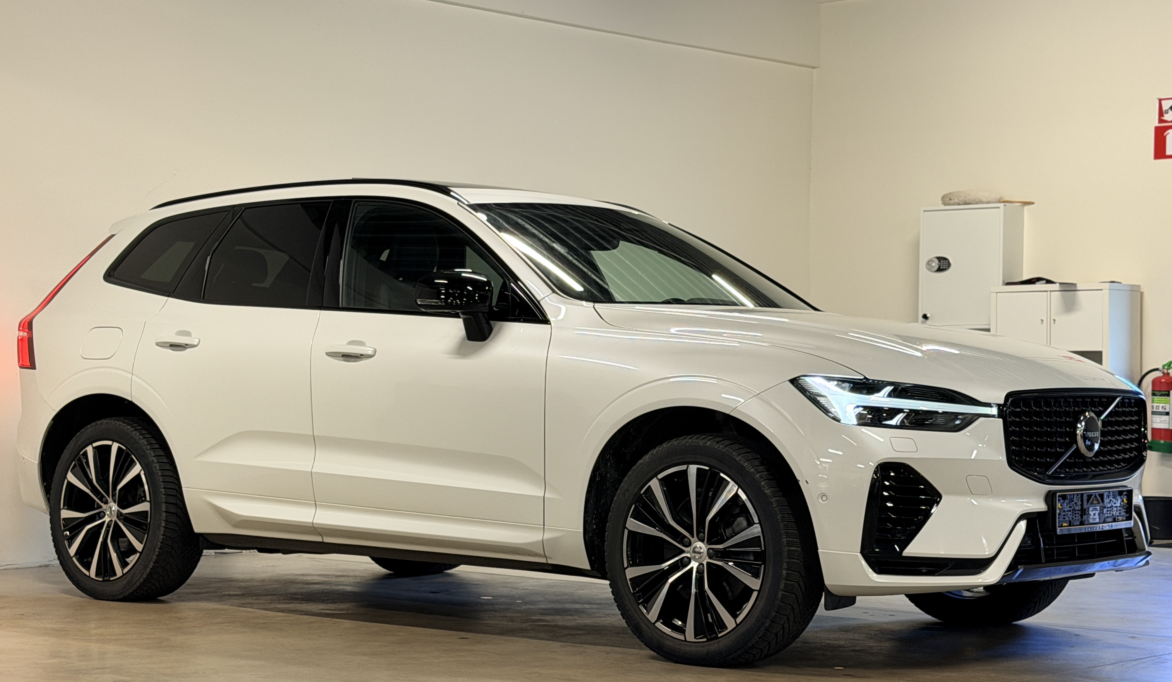 Volvo XC60 T6 Ultimate Dark