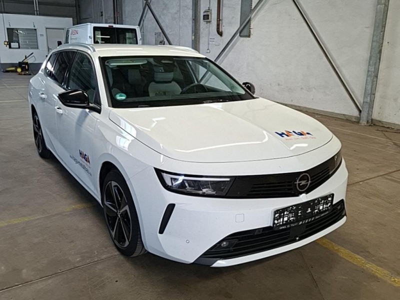 Opel Astra Sports Tourer 1.5 Business Elegance