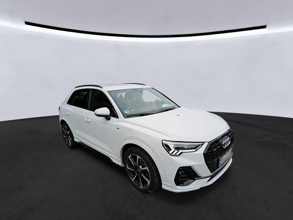 Audi Q3 40 TDI S Line