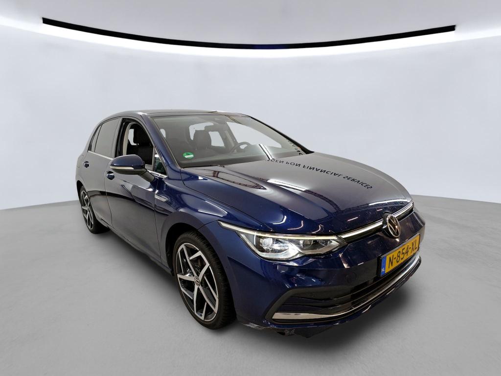 Volkswagen Golf 1.5 eTSI Style