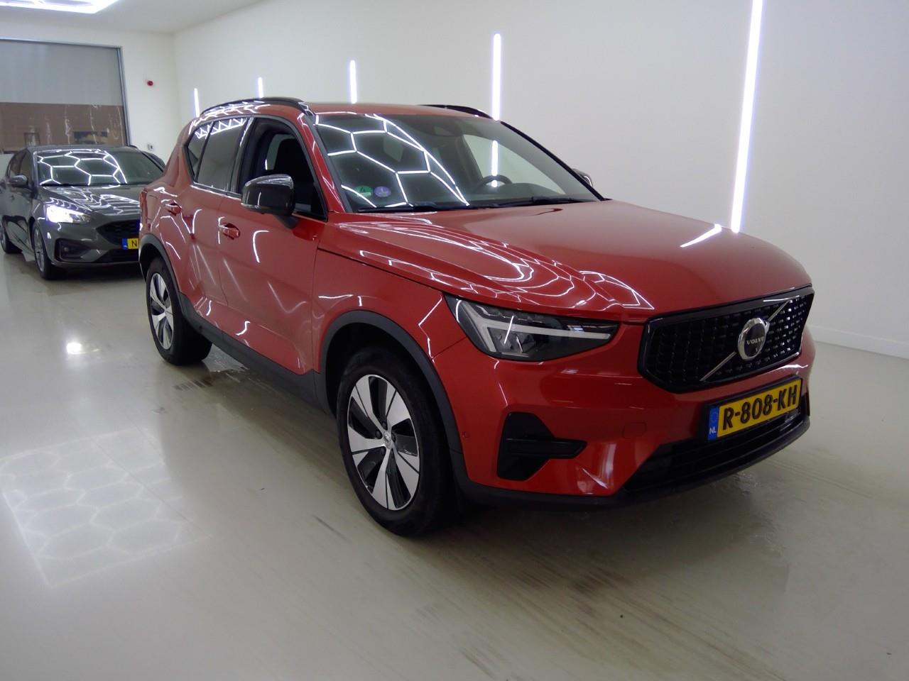 Volvo XC40 T4 Plus Dark