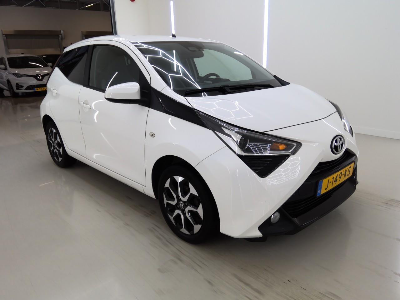 Toyota Aygo 1.0 VVT-i X-Joy