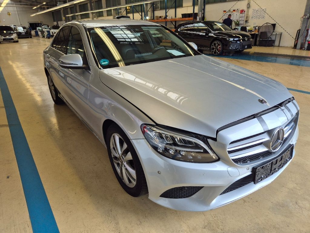 Mercedes-Benz C 220d