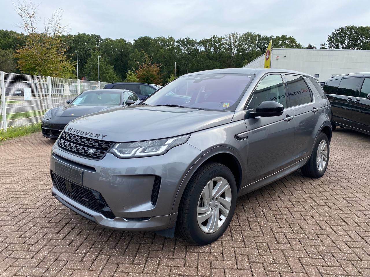 Land Rover Discovery Sport 1.5 P300e R-Dynamic S