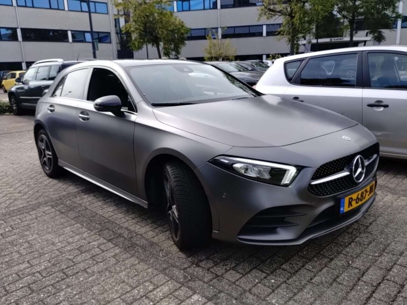 Mercedes-Benz A 250e AMG Line