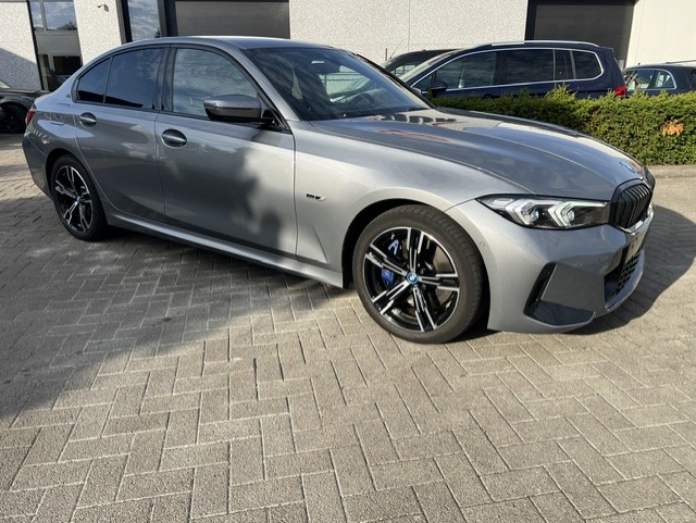BMW 3 Series 330e M Sport