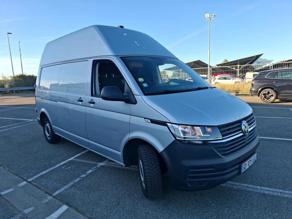 Volkswagen Transporter L2H1 2.0 TDI Business