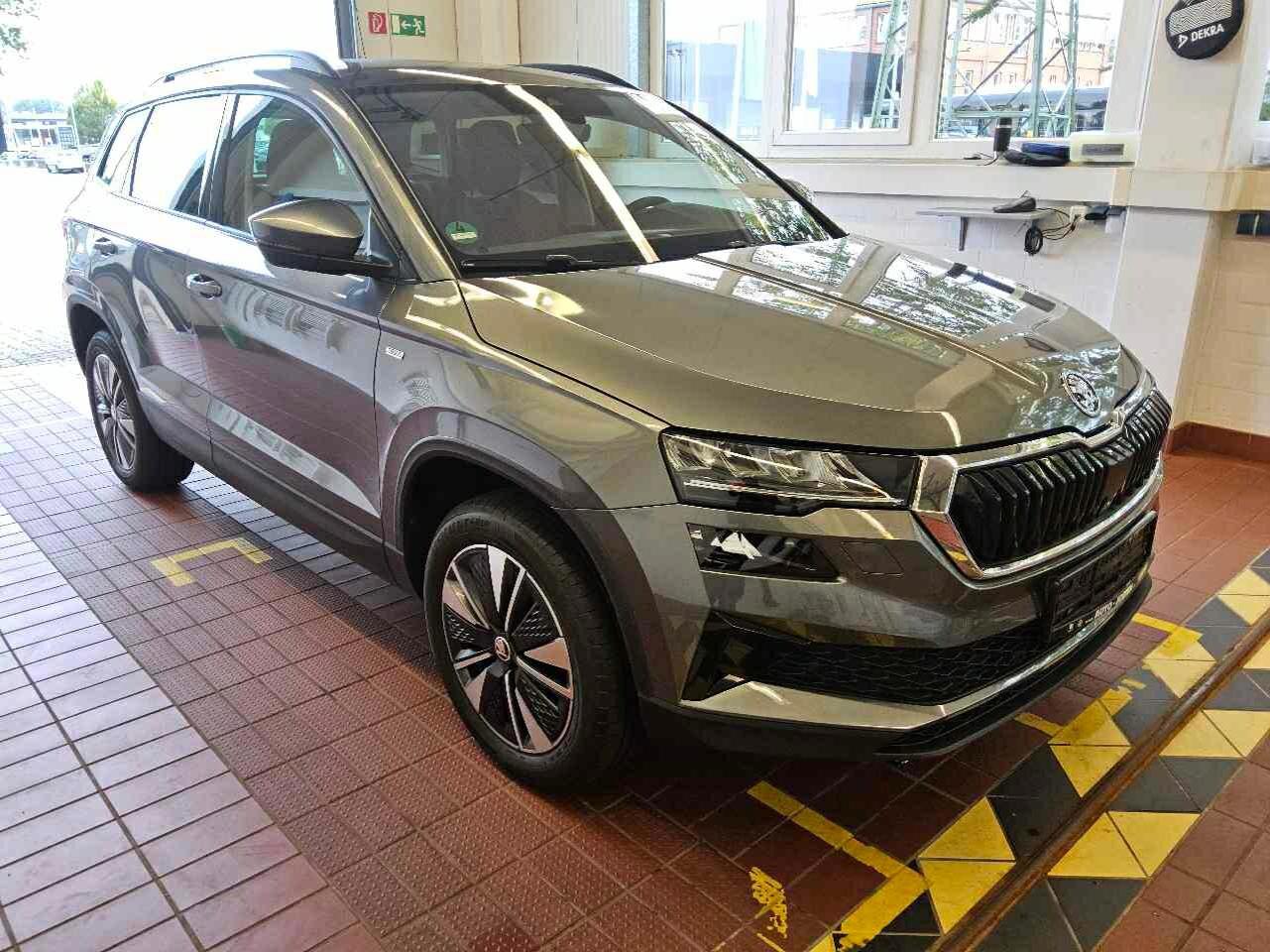 Skoda Karoq 1.5 TSI Tour