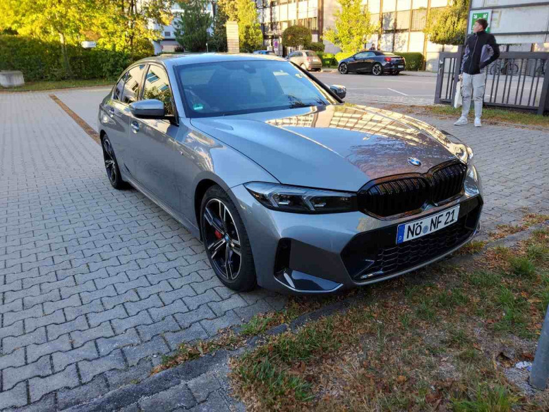 BMW 3 Series 320i