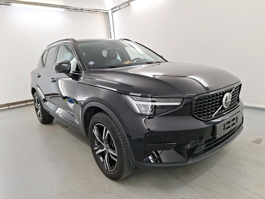 Volvo XC40 B3 Plus Dark