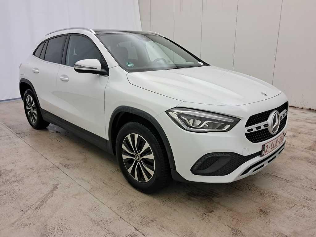 Mercedes-Benz GLA 250e Luxury
