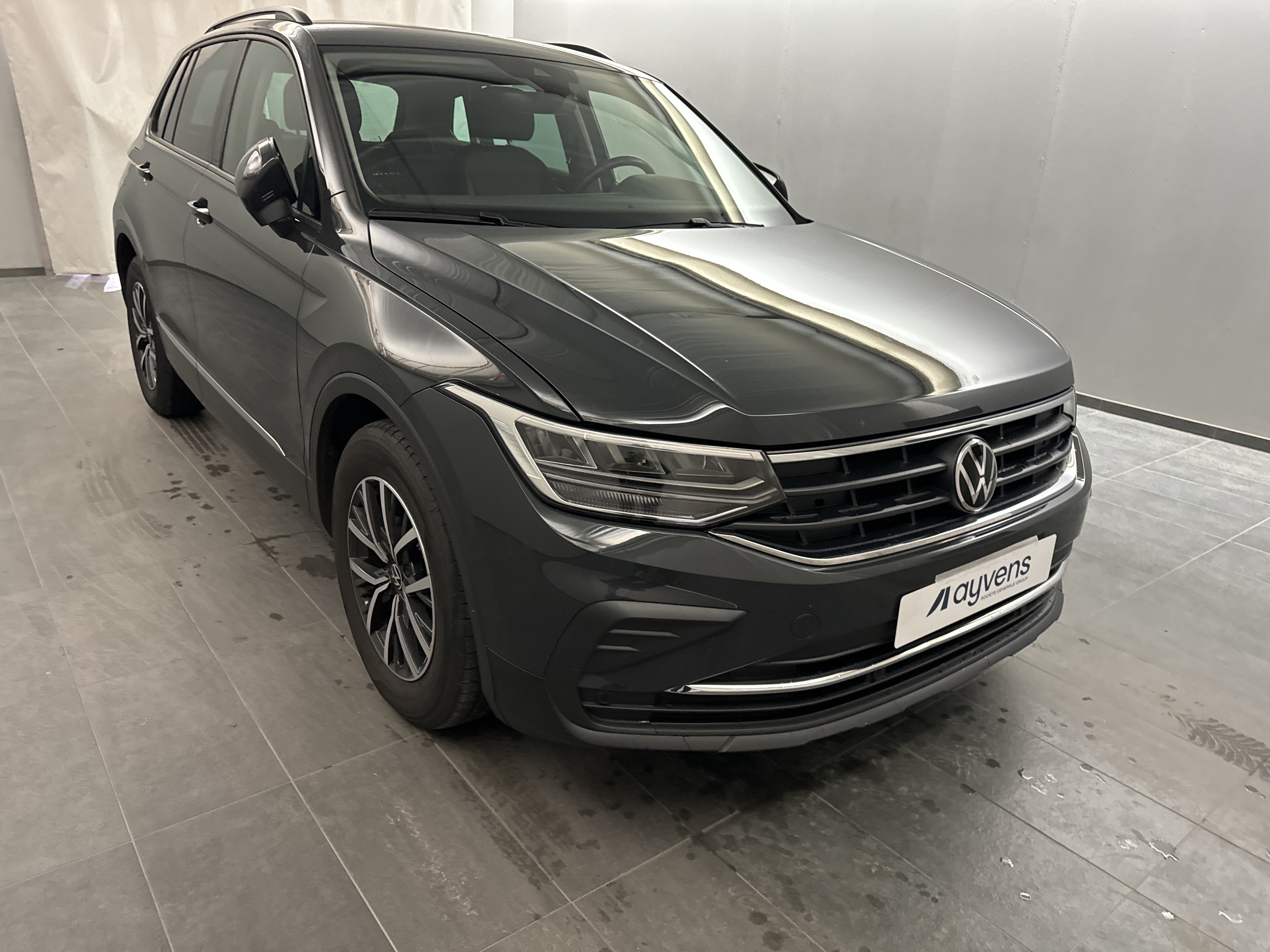 Volkswagen Tiguan 2.0 TSI