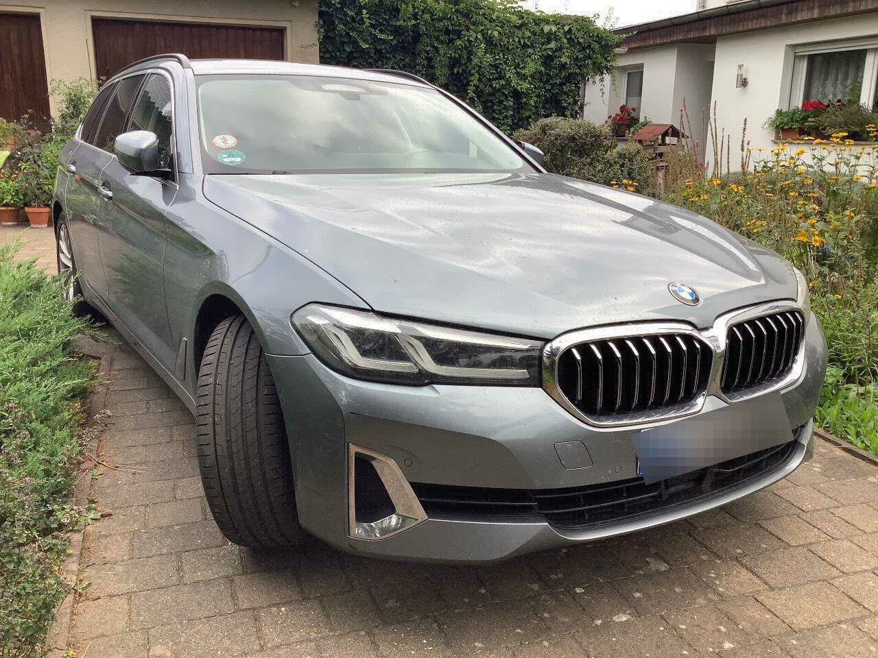 BMW 5 Series Touring 520d Luxury