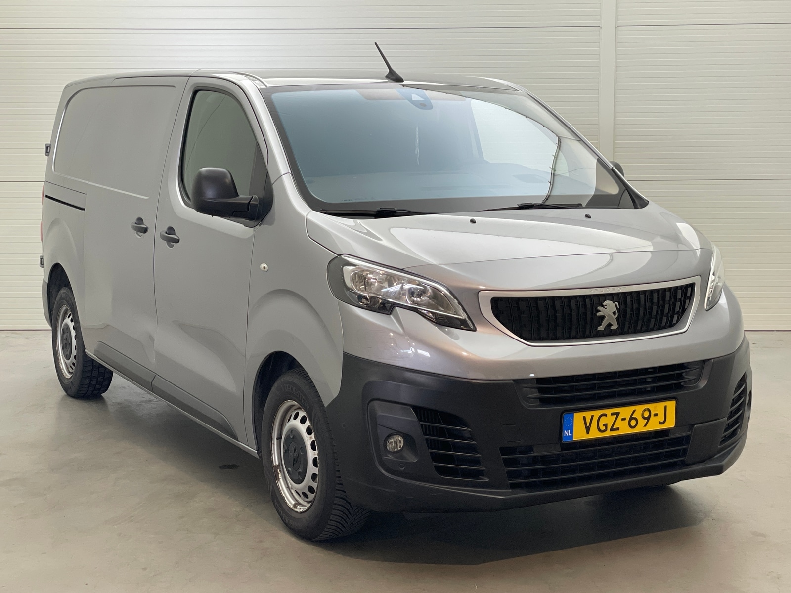 Peugeot Expert L2H1 2.0 HDI Pro