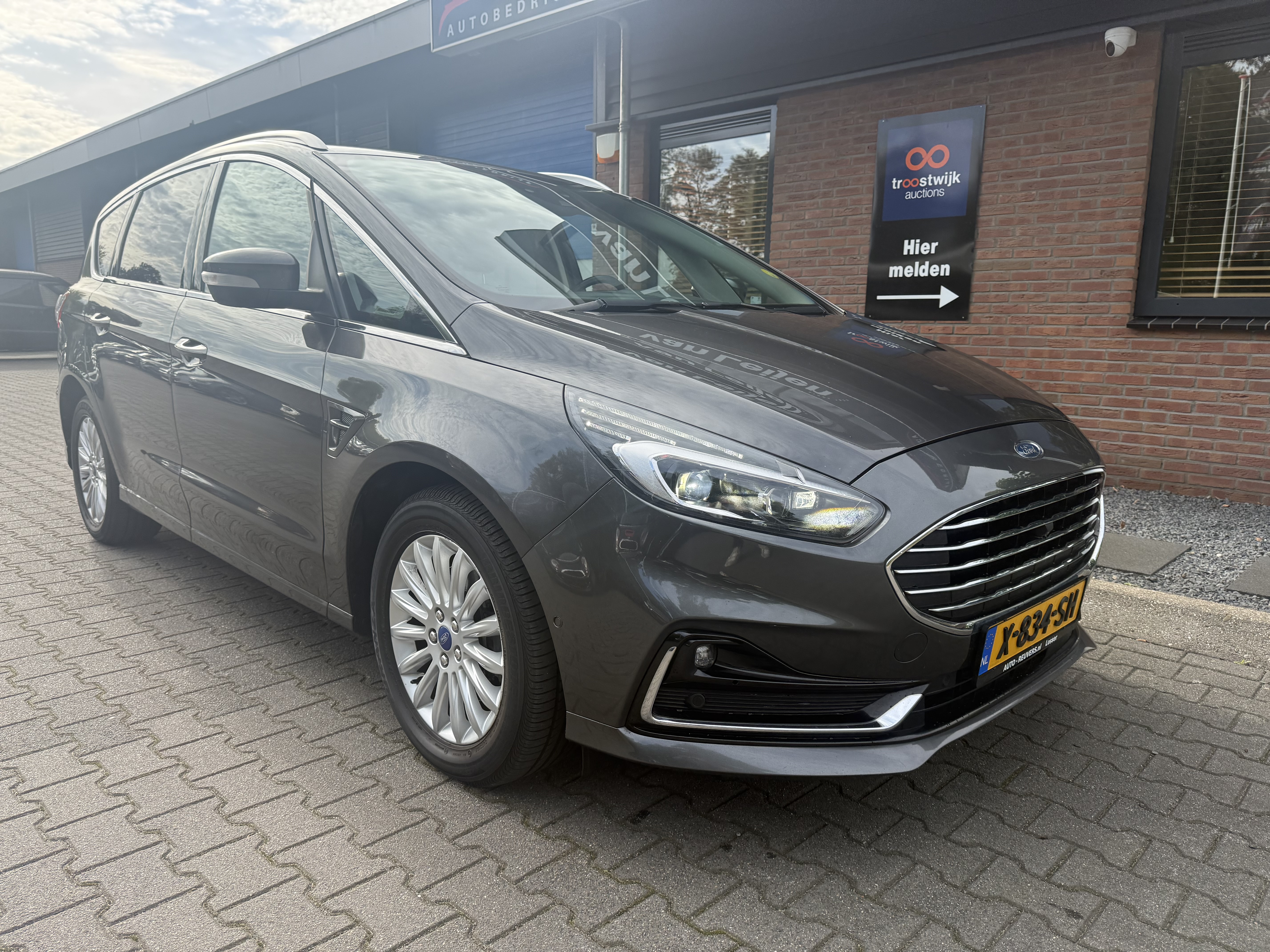 Ford S-Max 2.0 EcoBlue Titanium