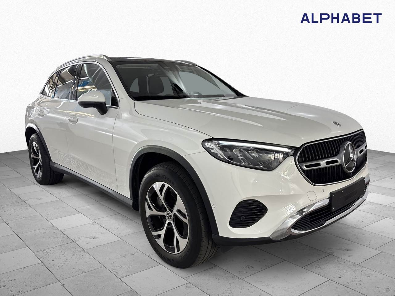 Mercedes-Benz GLC 300e Avantgarde Advanced