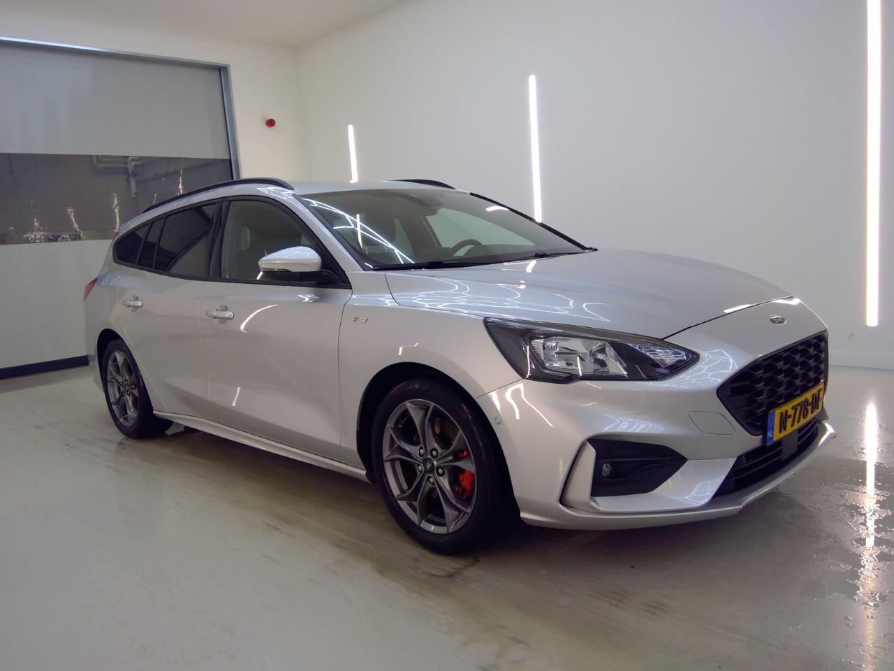 Ford Focus 1.0 EcoBoost ST Line X