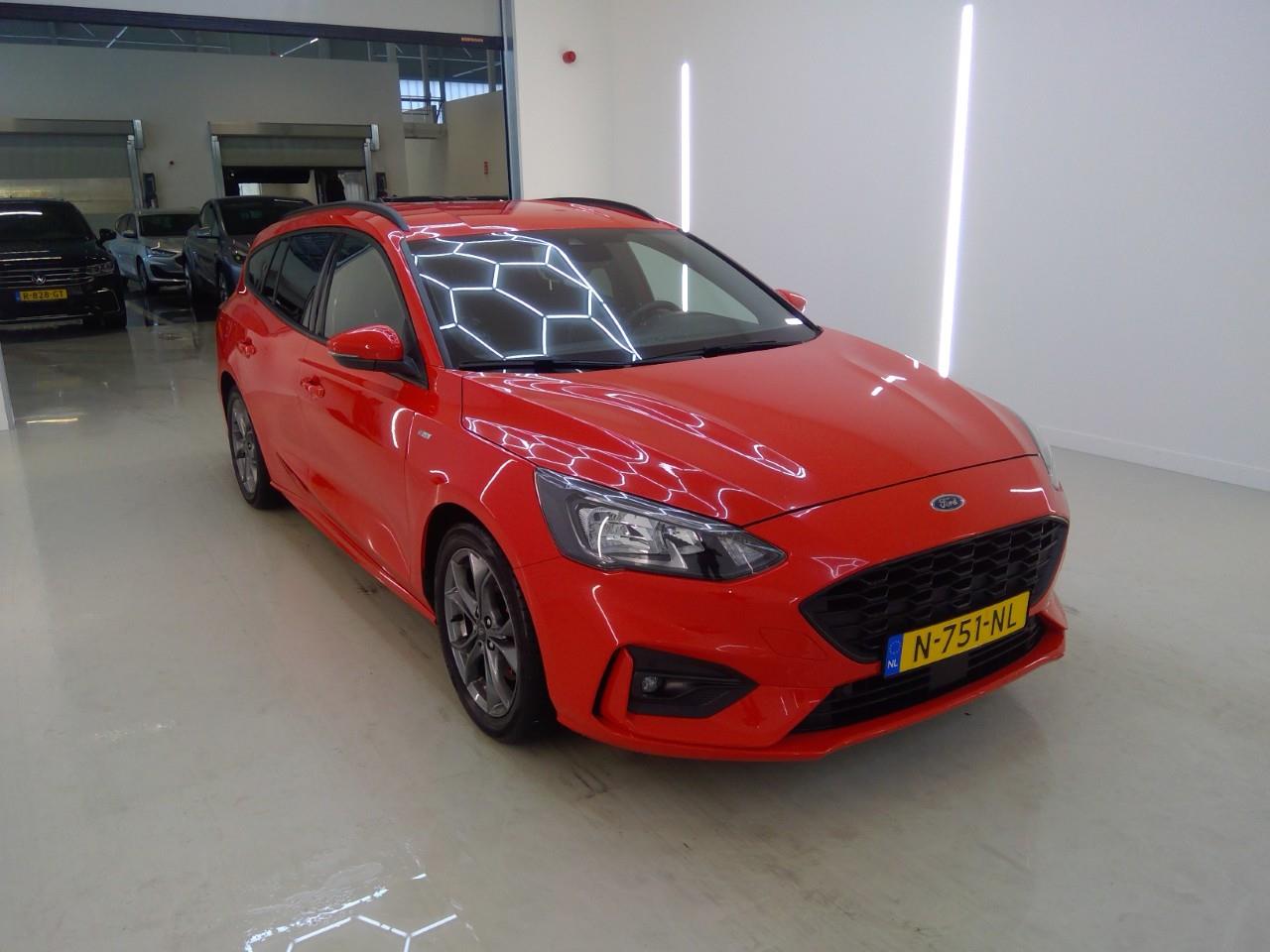 Ford Focus 1.0 EcoBoost ST Line X