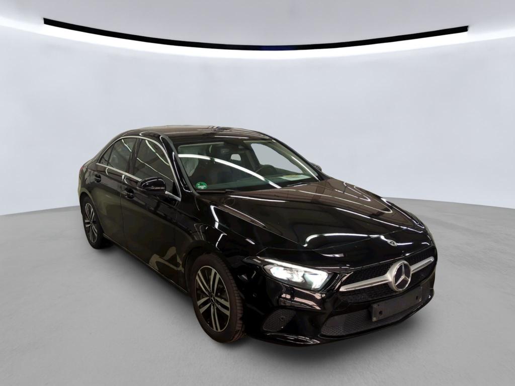 Mercedes-Benz A 200d