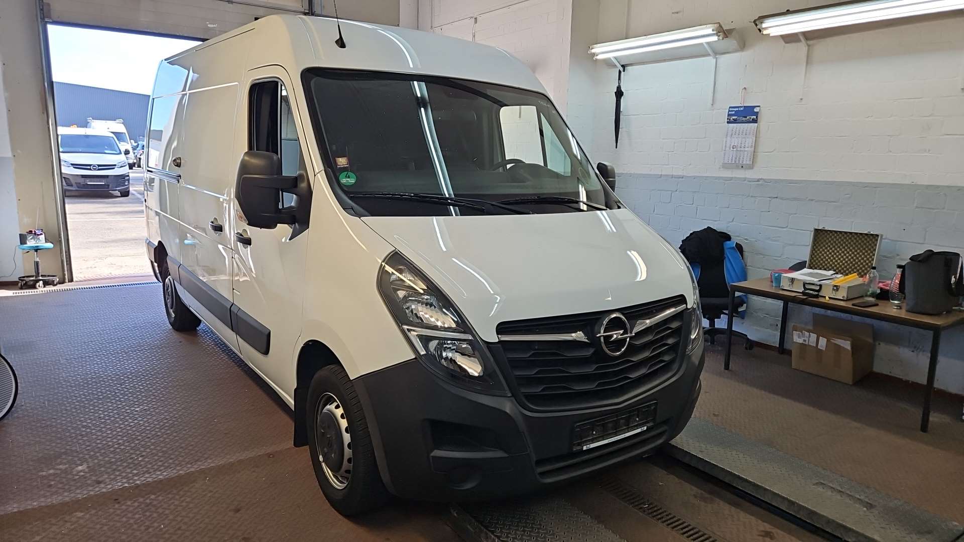 Opel Movano L2H2 2.3