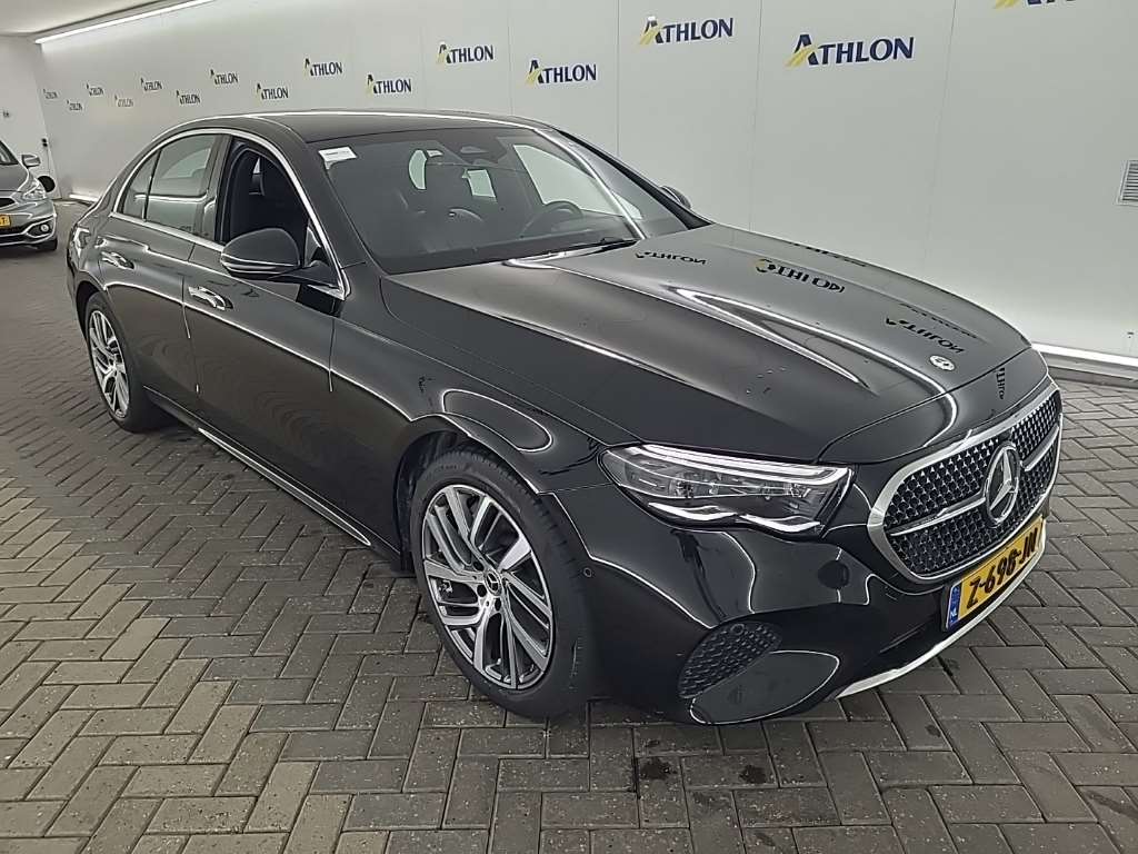 Mercedes-Benz E 300e Luxury
