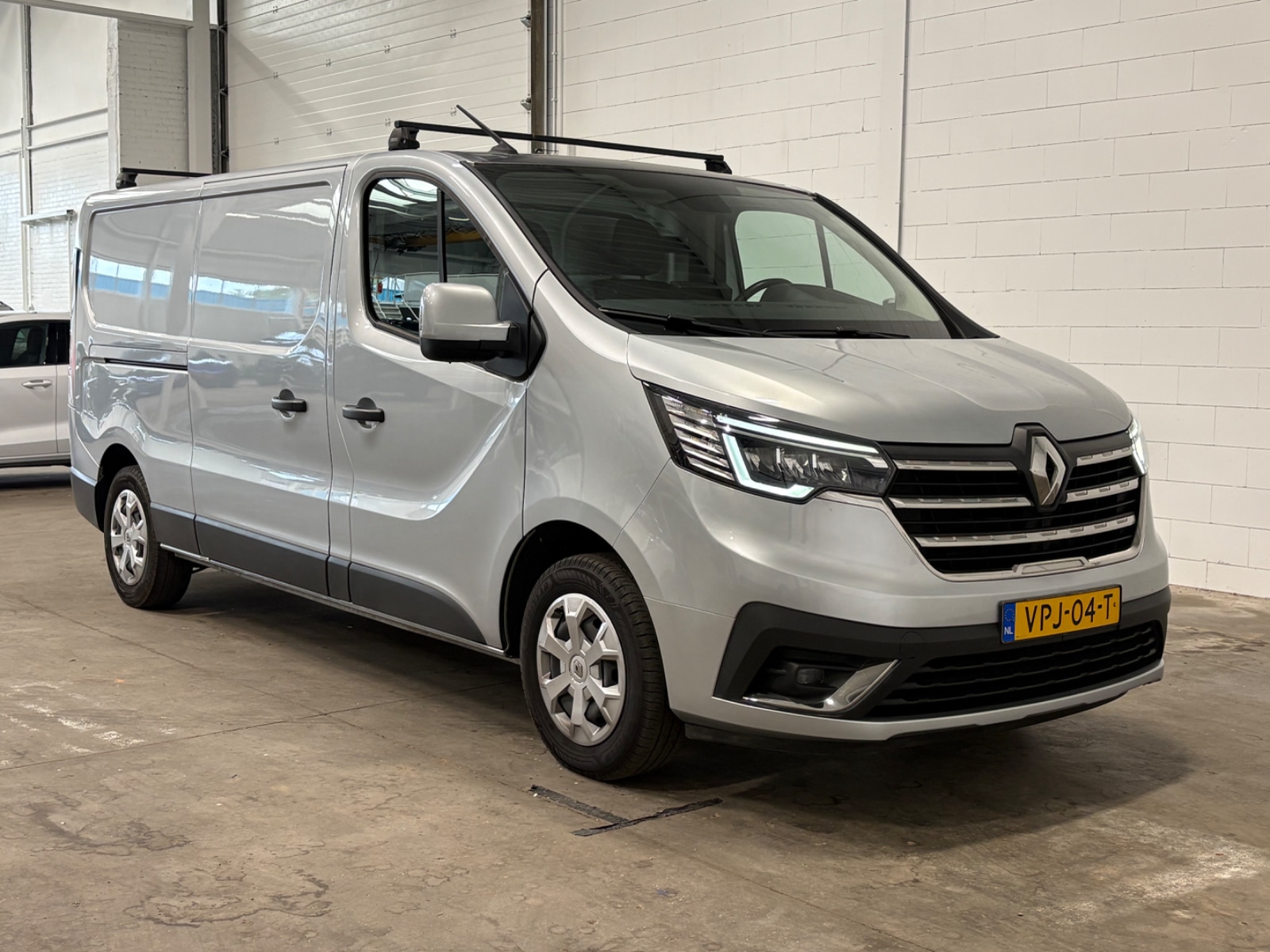 Renault Trafic L2H1 2.0 DCI