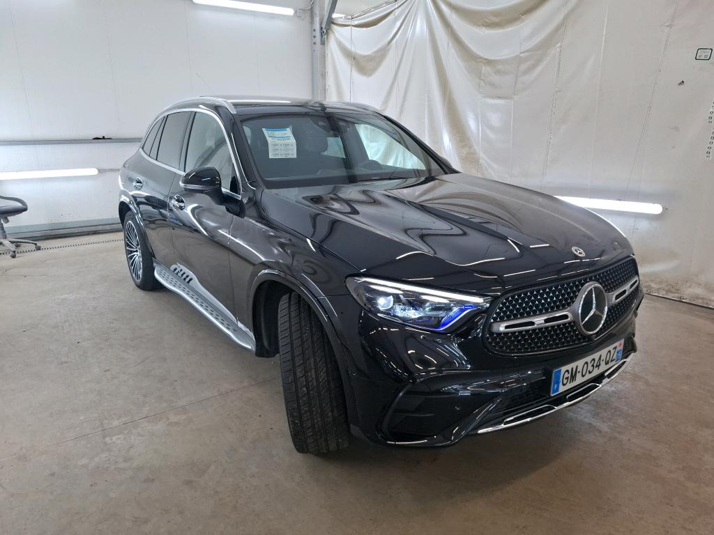 Mercedes-Benz GLC 300e AMG Line