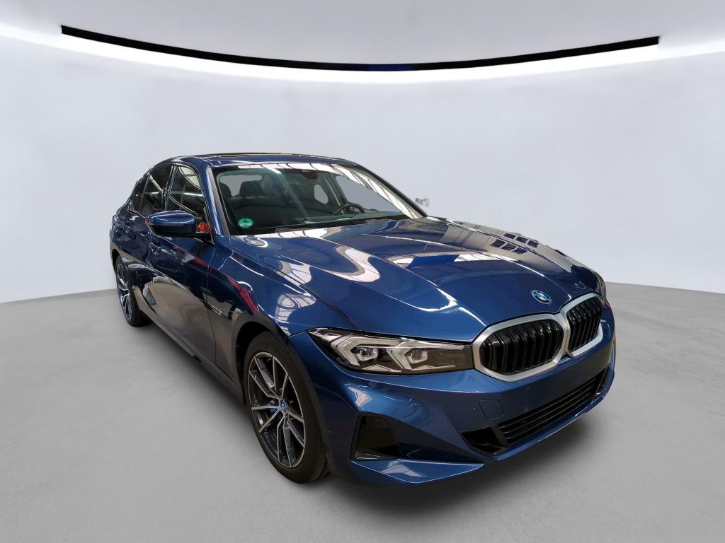 BMW 3 Series 320e