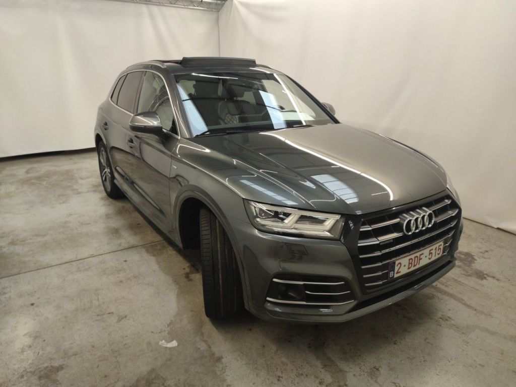 Audi Q5 55 TFSIe Sport