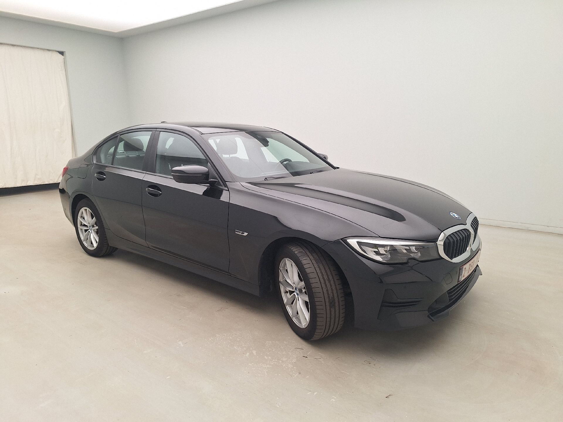 BMW 3 Series 320e